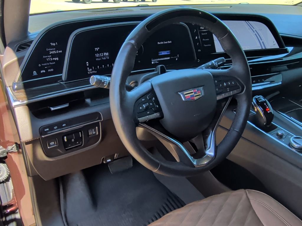 Used 2023 Cadillac Escalade Premium Luxury w/ LPO, Radiant Package image 15