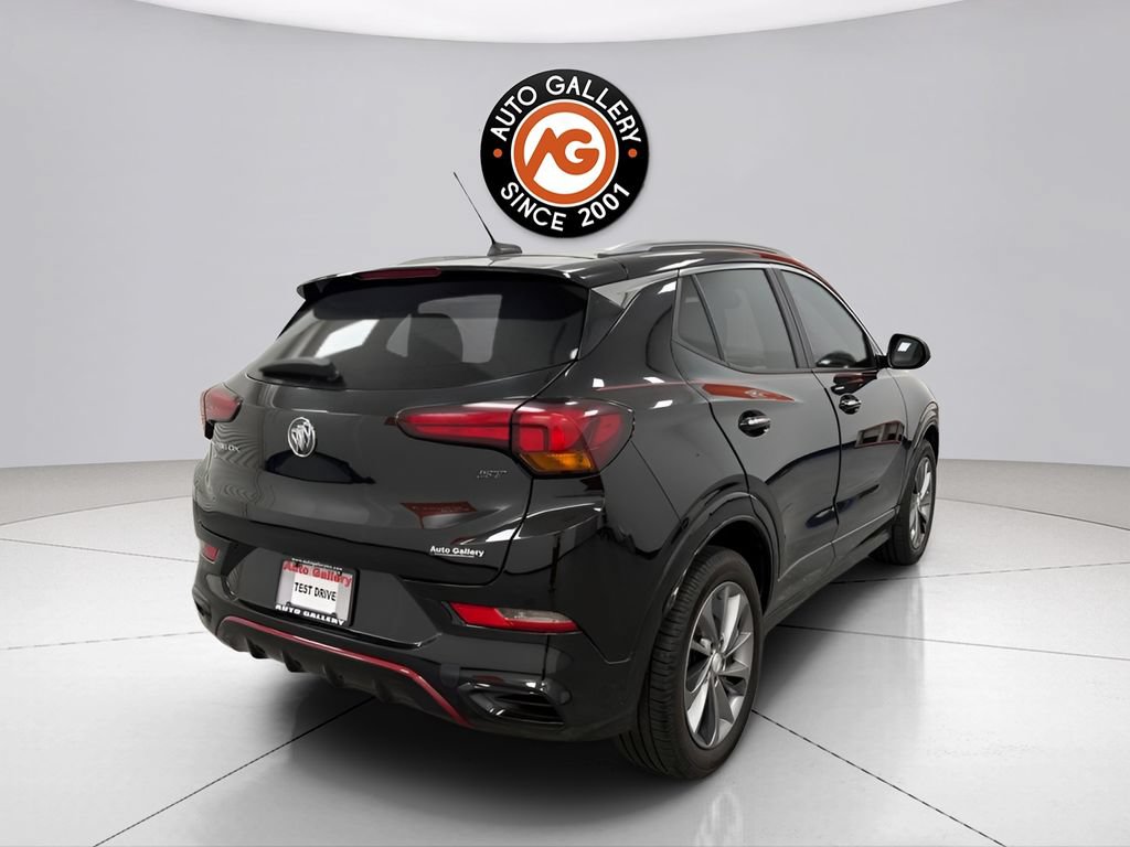 Used 2021 Buick Encore GX Preferred w/ Sport Touring Package FWD image 3