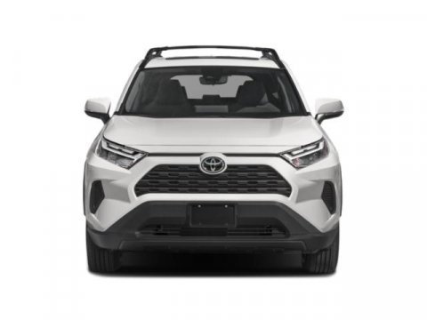 Used 2022 Toyota RAV4 XLE AWD/4WD image 4