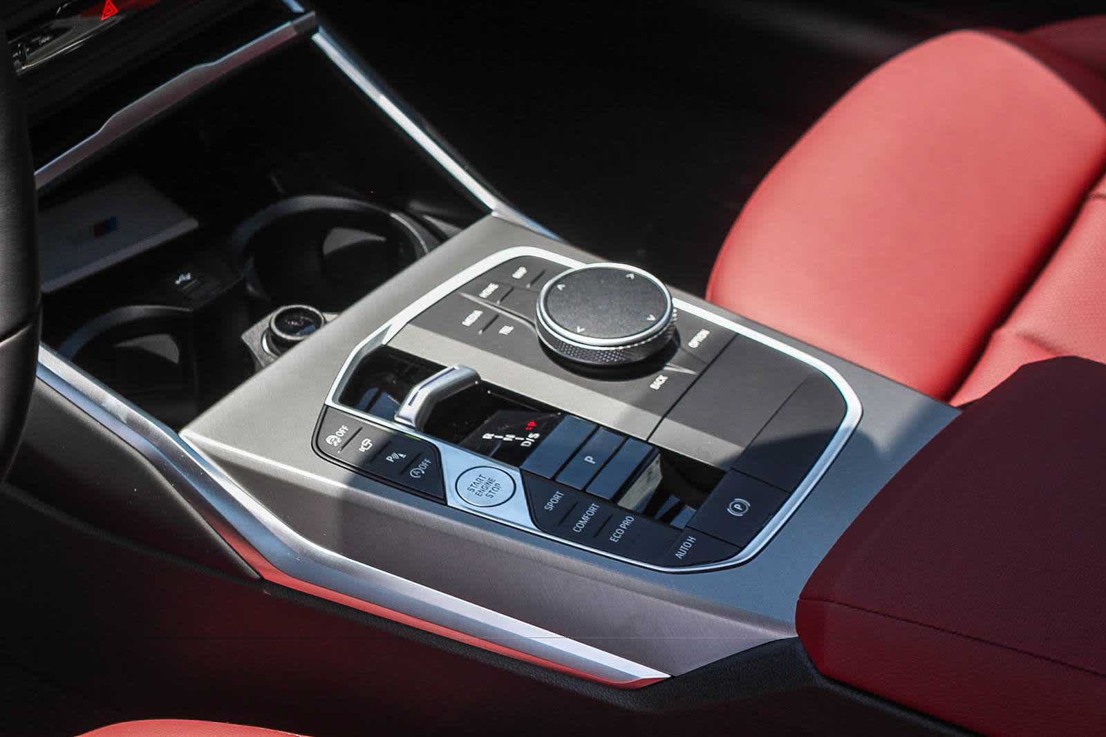 New 2026 BMW 330i Sedan w/ M Sport Package RWD image 18