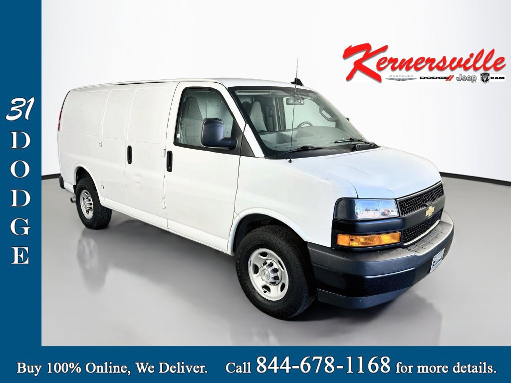 Used 2021 Chevrolet Express 2500 RWD image 1