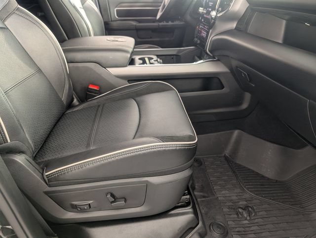Certified 2026 RAM 3500 Laramie AWD/4WD image 32