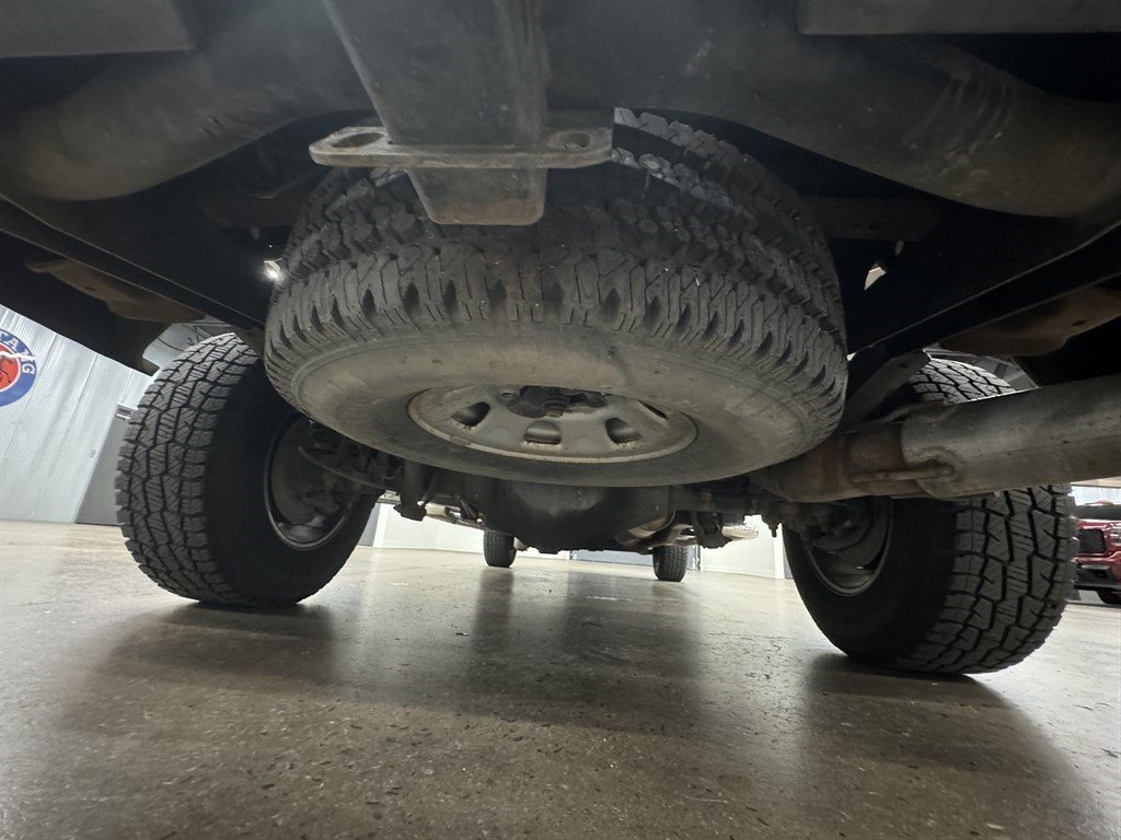 Used 2008 Chevrolet Silverado 2500 LTZ w/ Suspension Package, Off-Road RWD image 35