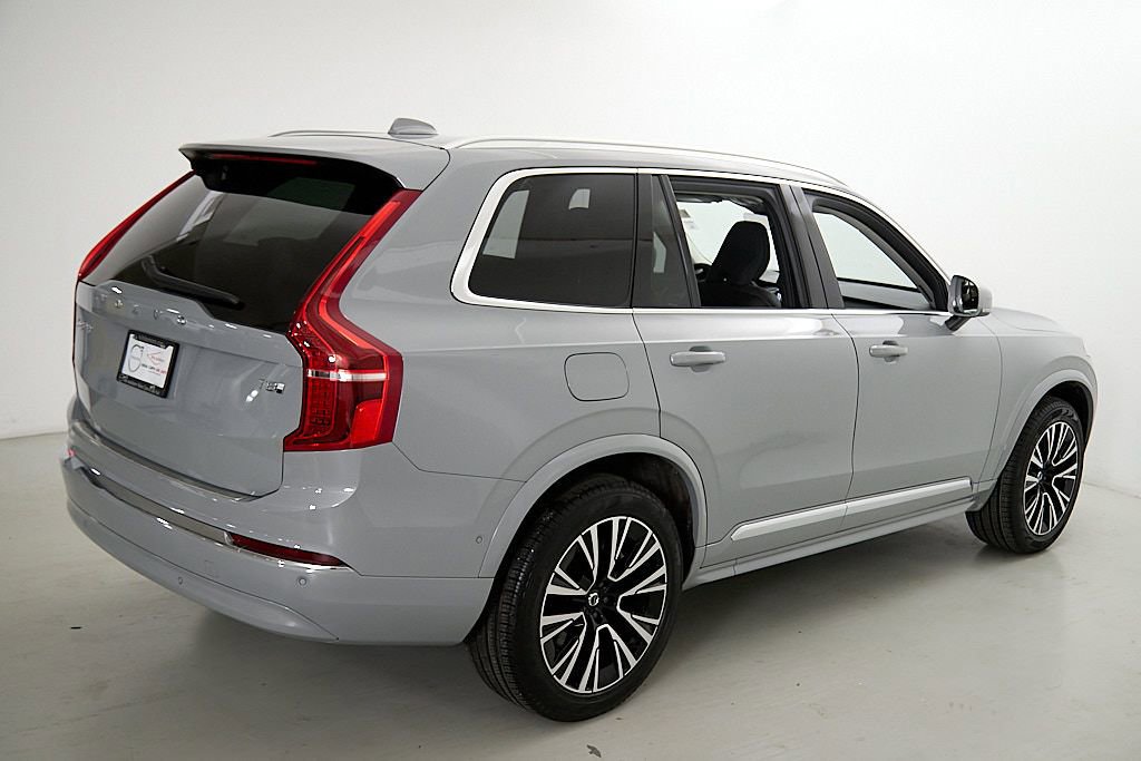 Certified 2025 Volvo XC90 T8 Plus w/ Protection Package Premier AWD/4WD image 9