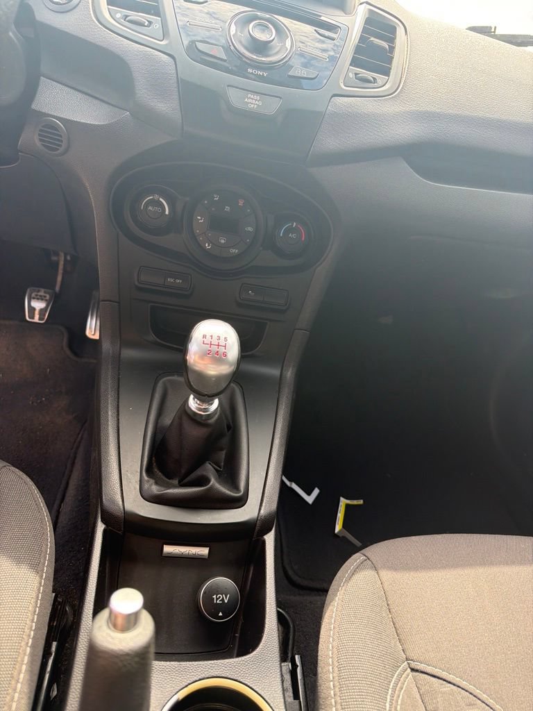 Used 2019 Ford Fiesta ST FWD image 12