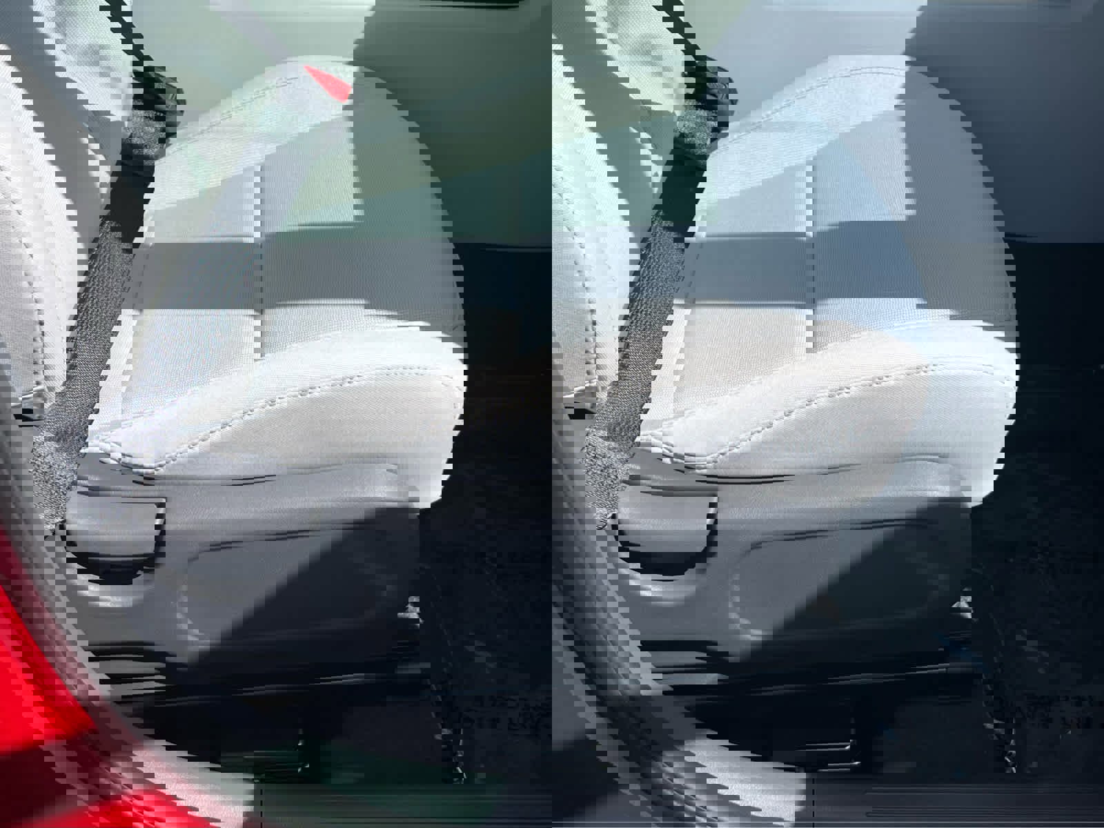 Certified 2026 Hyundai Kona SE image 18