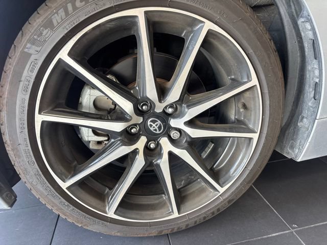 Certified 2023 Toyota GR86 RWD image 2