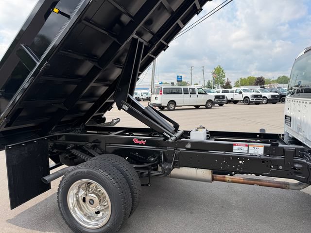 New 2026 Ford F550 4x4 Regular Cab Super Duty image 36