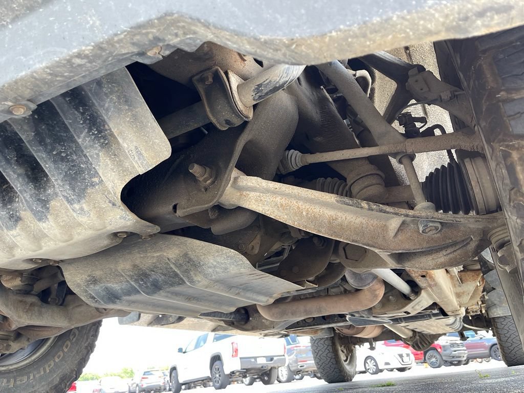 Used 2016 Chevrolet Silverado 2500 W/T w/ Snow Plow Prep Package AWD/4WD image 11