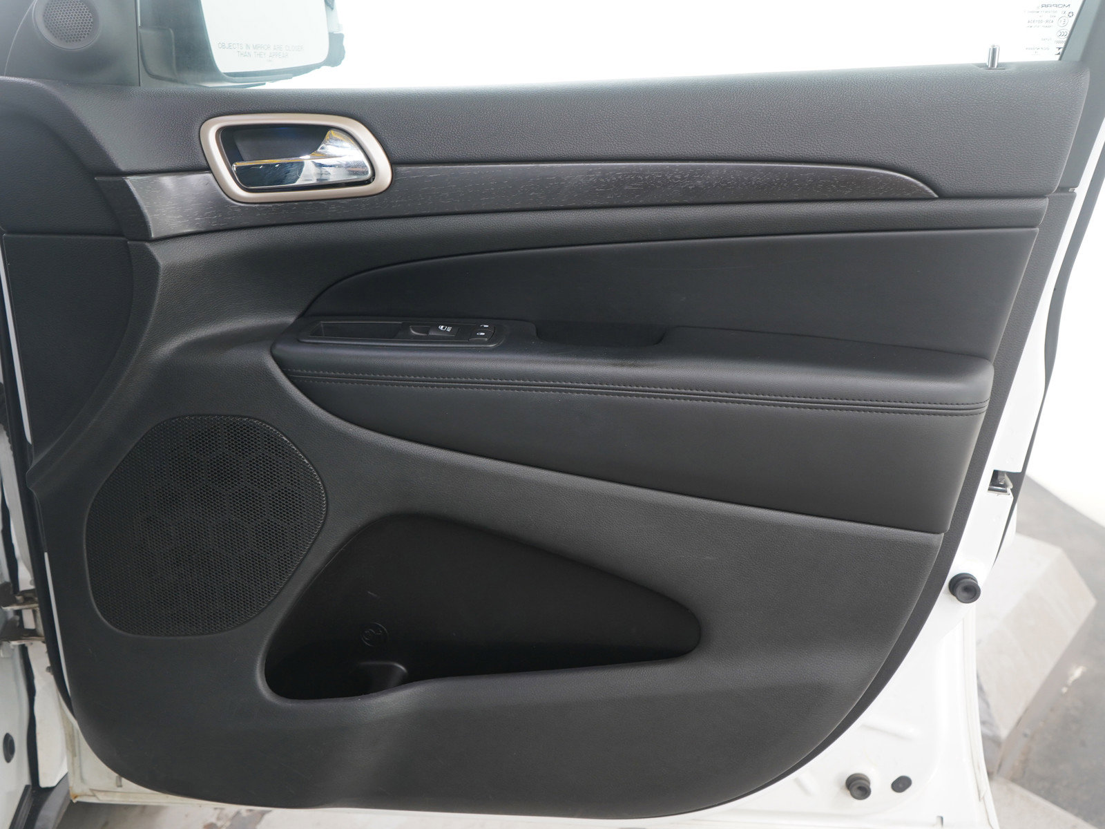 Used 2015 Jeep Grand Cherokee Laredo w/ Quick Order Package 23E image 9