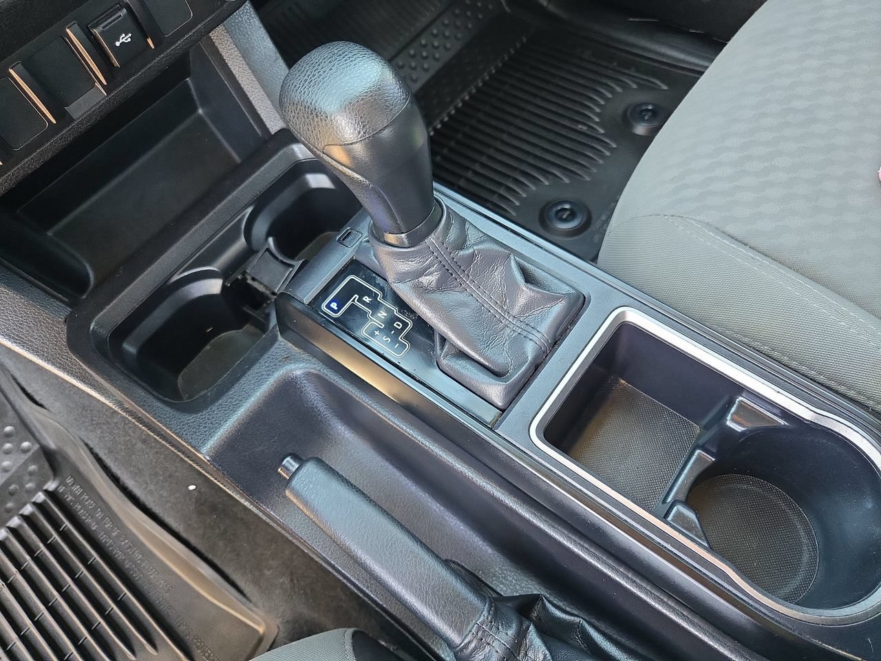 Used 2022 Toyota Tacoma SR w/ SX Package AWD/4WD image 24