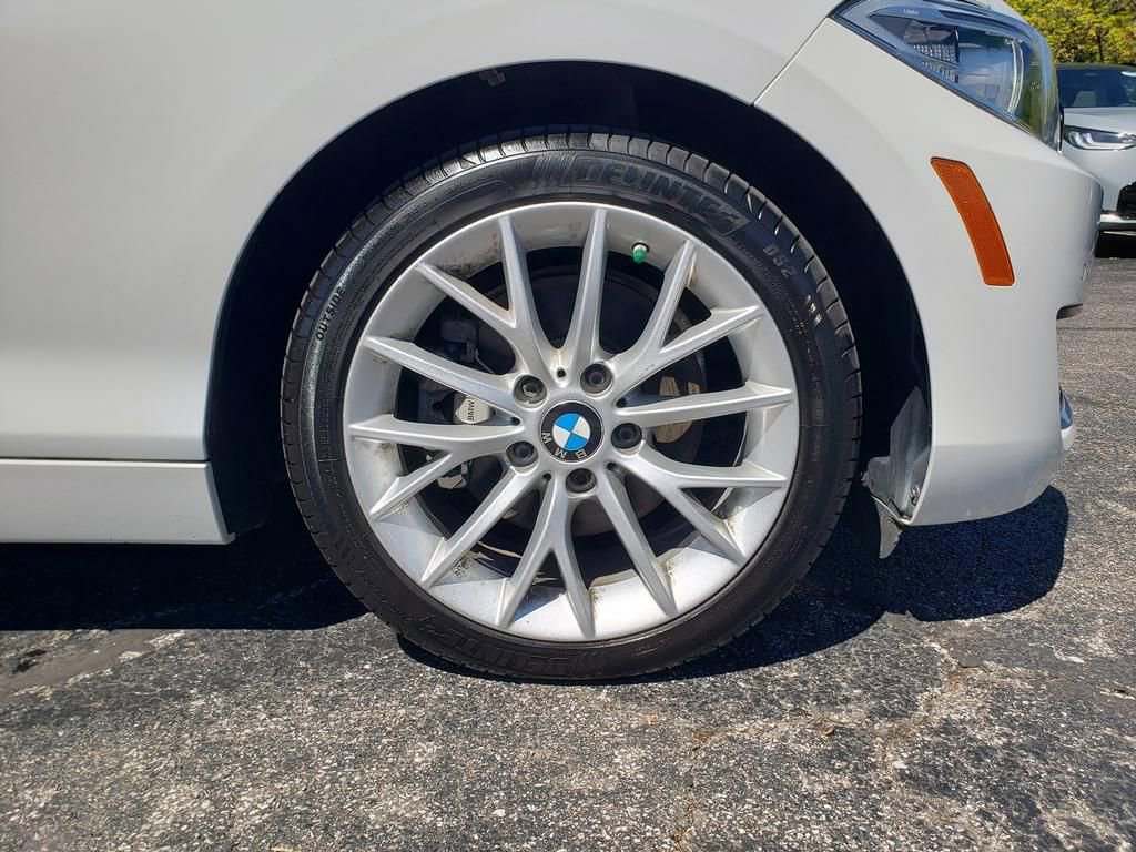 Used 2016 BMW 228i Convertible RWD image 33