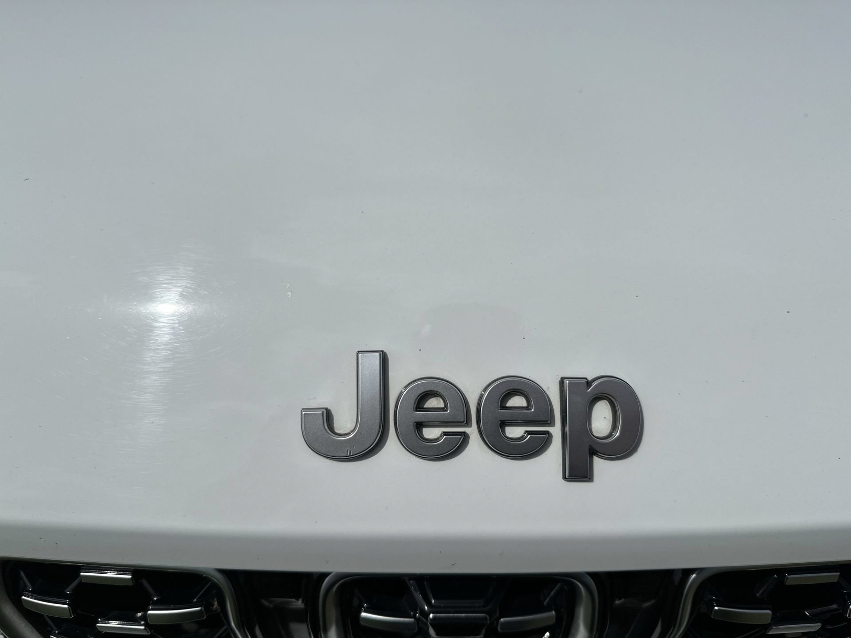 Used 2022 Jeep Grand Cherokee L Summit w/ Advanced Protech Group IV AWD/4WD image 29