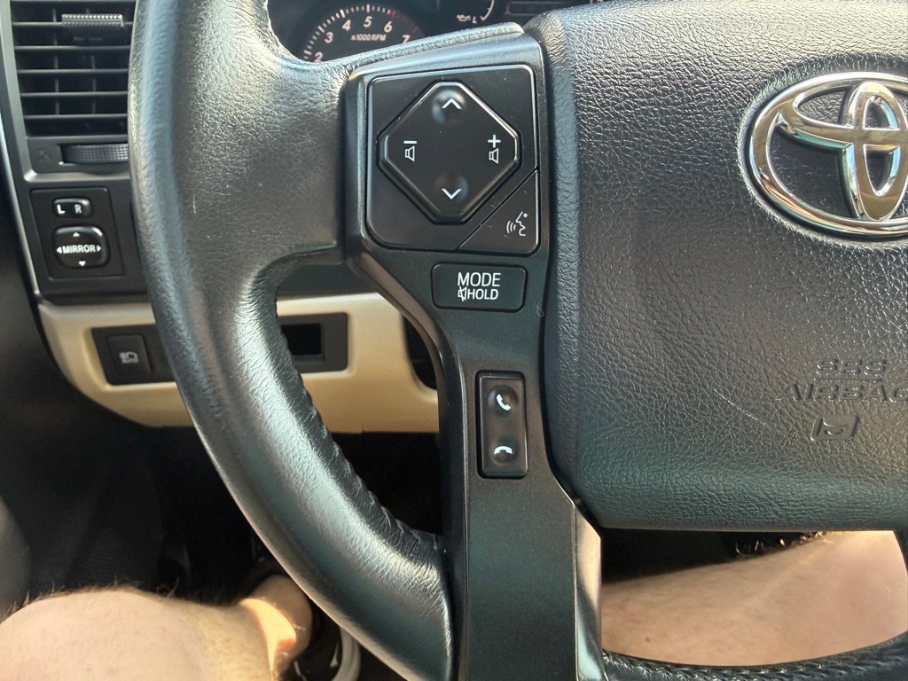 Used 2019 Toyota Sequoia SR5 image 29