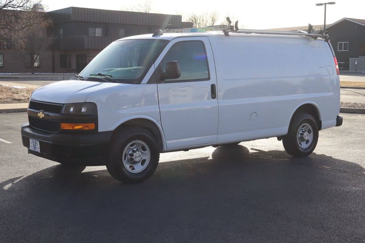 Used 2020 Chevrolet Express 2500 w/ Enhanced Convenience Package image 10