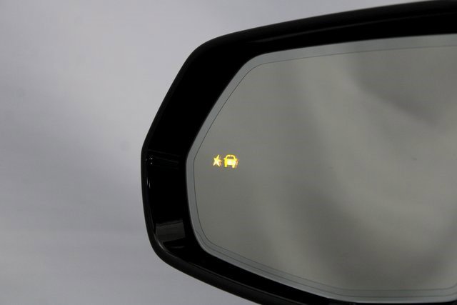 Certified 2025 Cadillac XT5 Premium Luxury image 18