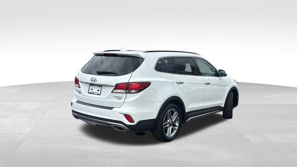 Used 2019 Hyundai Santa Fe XL image 7