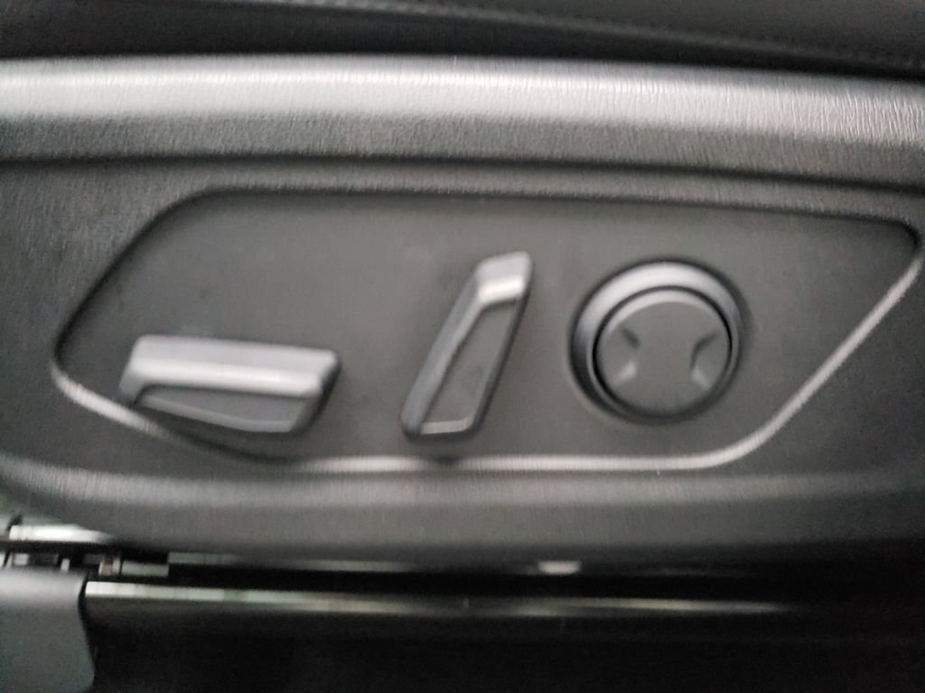 New 2026 Kia Sorento S w/ S Panoramic Sunroof Package FWD image 15