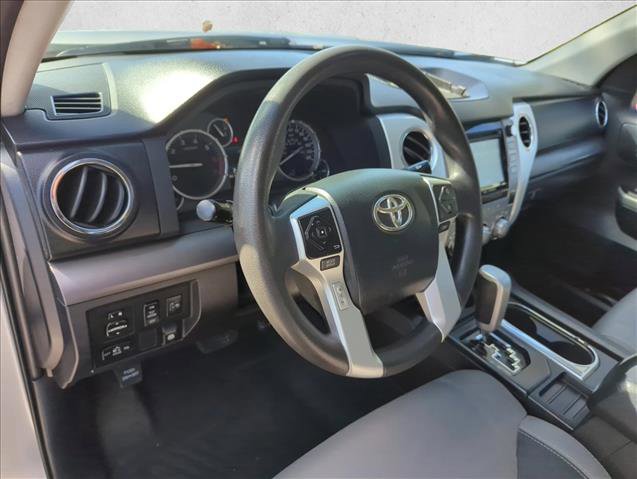 Used 2016 Toyota Tundra SR5 w/ SR5 Upgrade Package image 14