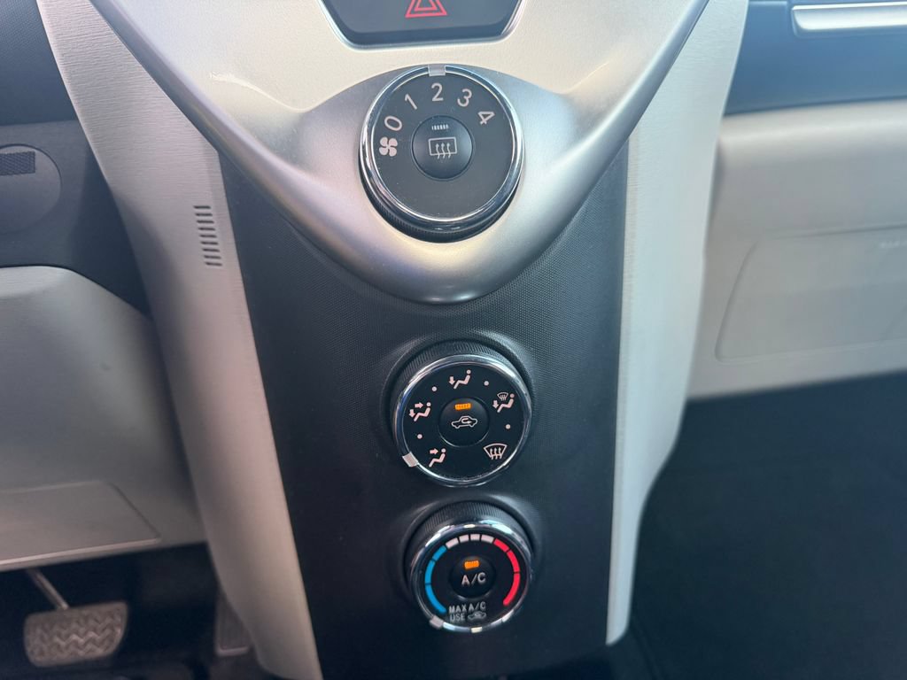 Used 2012 Scion iQ w/ Rear Speaker Pkg FWD image 12