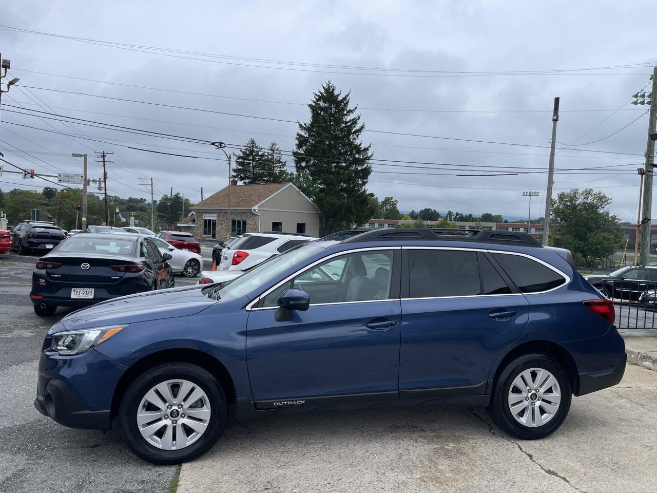 Used 2019 Subaru Outback 2.5i Premium AWD/4WD image 9