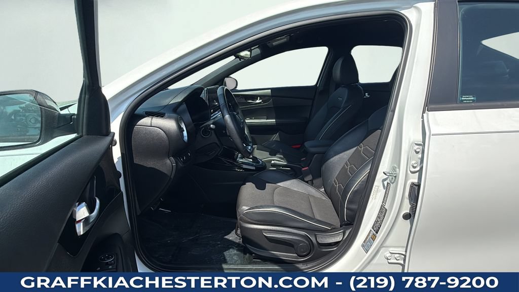 Used 2023 Kia Forte GT-Line FWD image 21