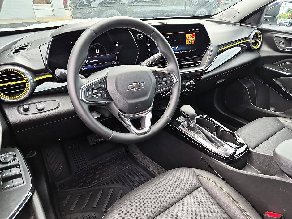 Certified 2026 Chevrolet Trax ACTIV FWD image 29