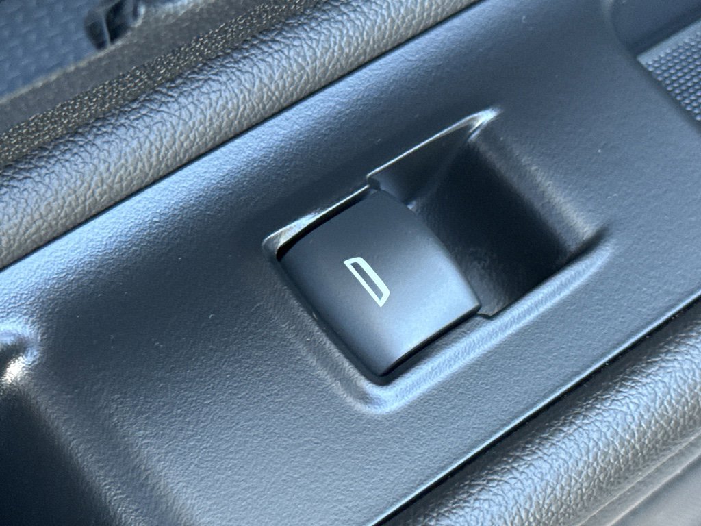 Used 2023 GMC Terrain AT4 w/ Tech Package image 31