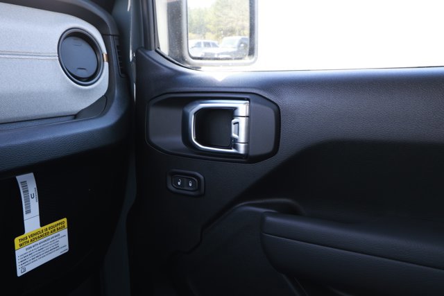 New 2026 Jeep Gladiator Sport image 25