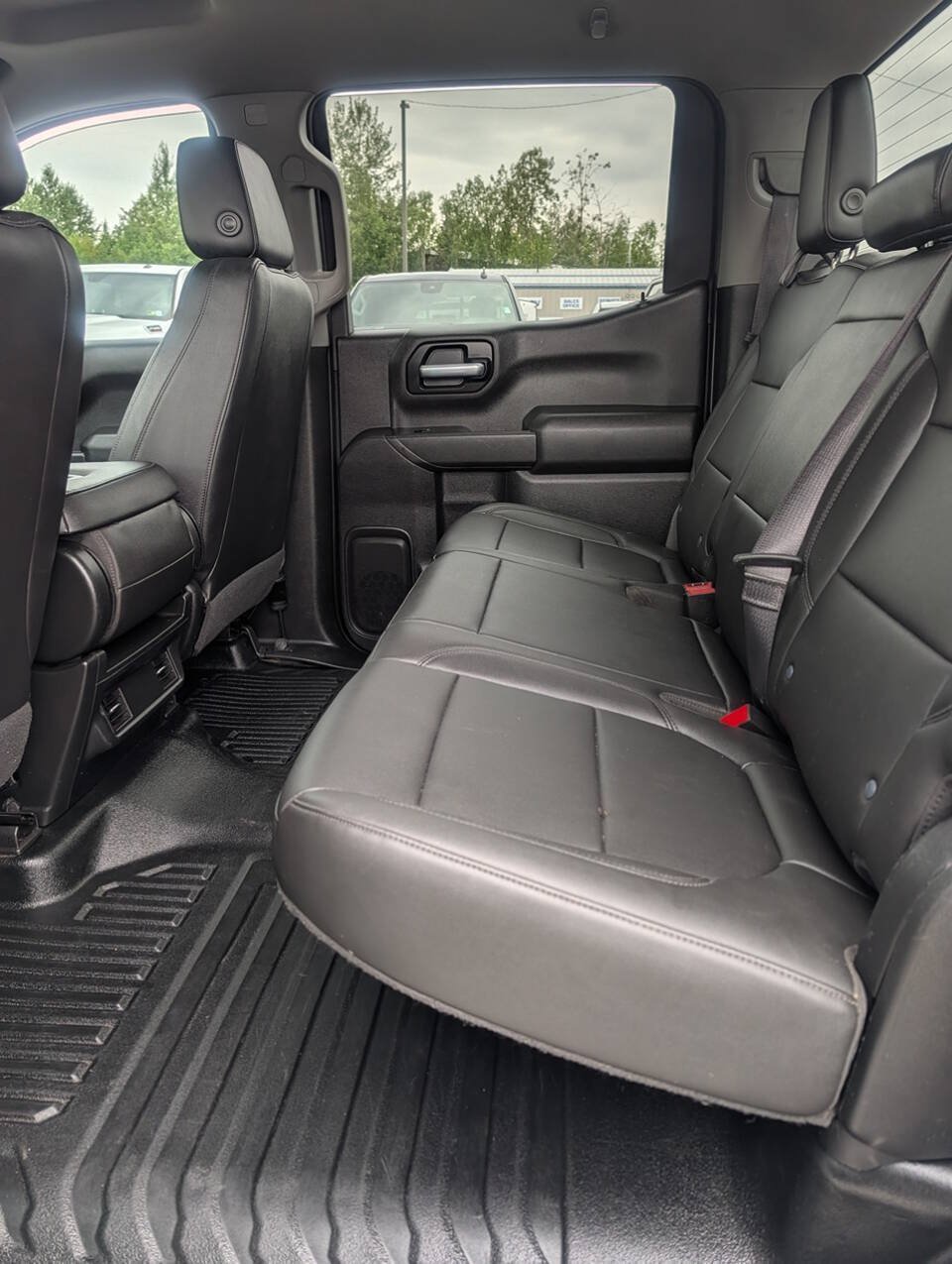 Used 2021 Chevrolet Silverado 1500 W/T w/ WT Value Package AWD/4WD image 22