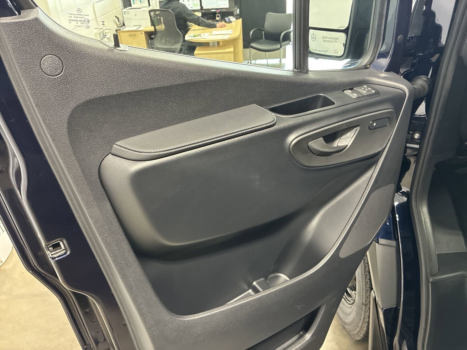 New 2025 Mercedes-Benz Sprinter 2500 image 7