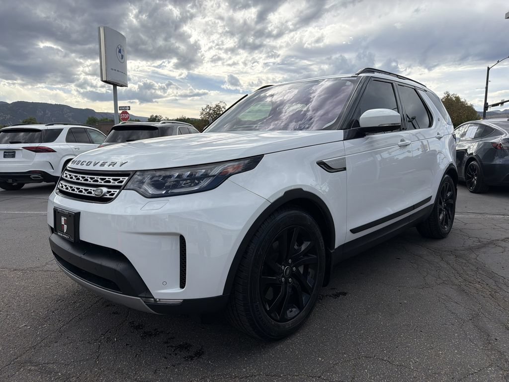 Used 2018 Land Rover Discovery HSE AWD/4WD image 4