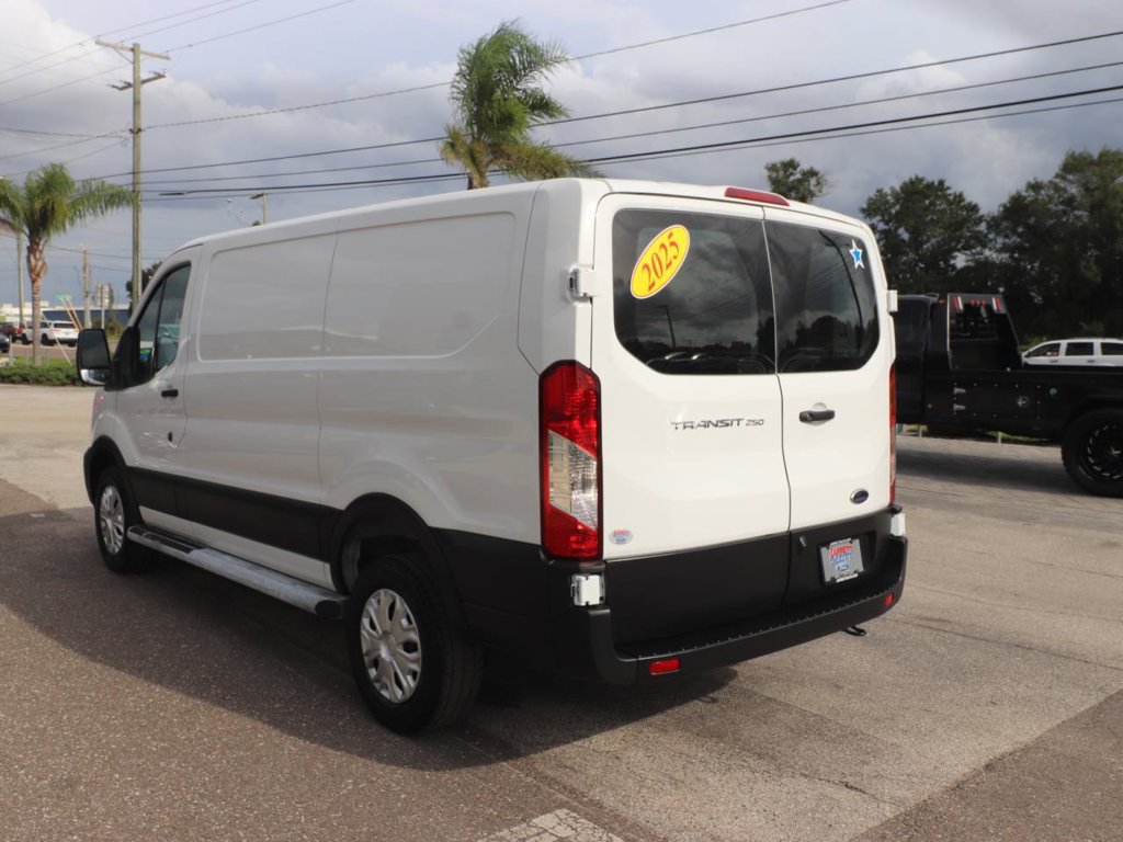 Used 2025 Ford Transit 250 Low Roof w/ Exterior Upgrade Package RWD image 10