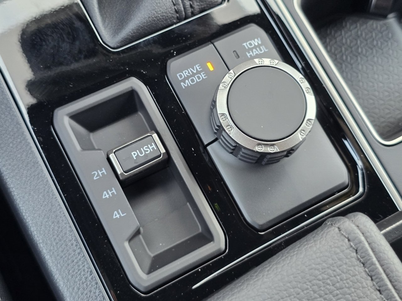 New 2026 Toyota Tundra SR5 AWD/4WD image 6