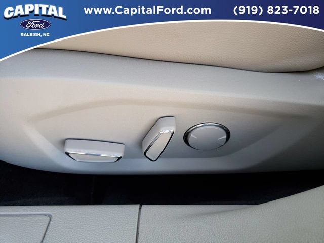 Used 2019 Ford Fusion SEL FWD image 24
