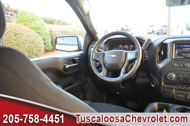 New 2026 Chevrolet Silverado 1500 Custom w/ LPO, Dark Essentials Package AWD/4WD image 18