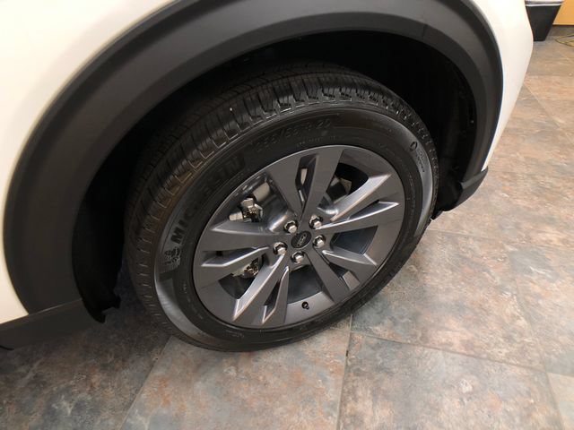 New 2026 Ford Explorer Active w/ Active Comfort Package AWD/4WD image 9