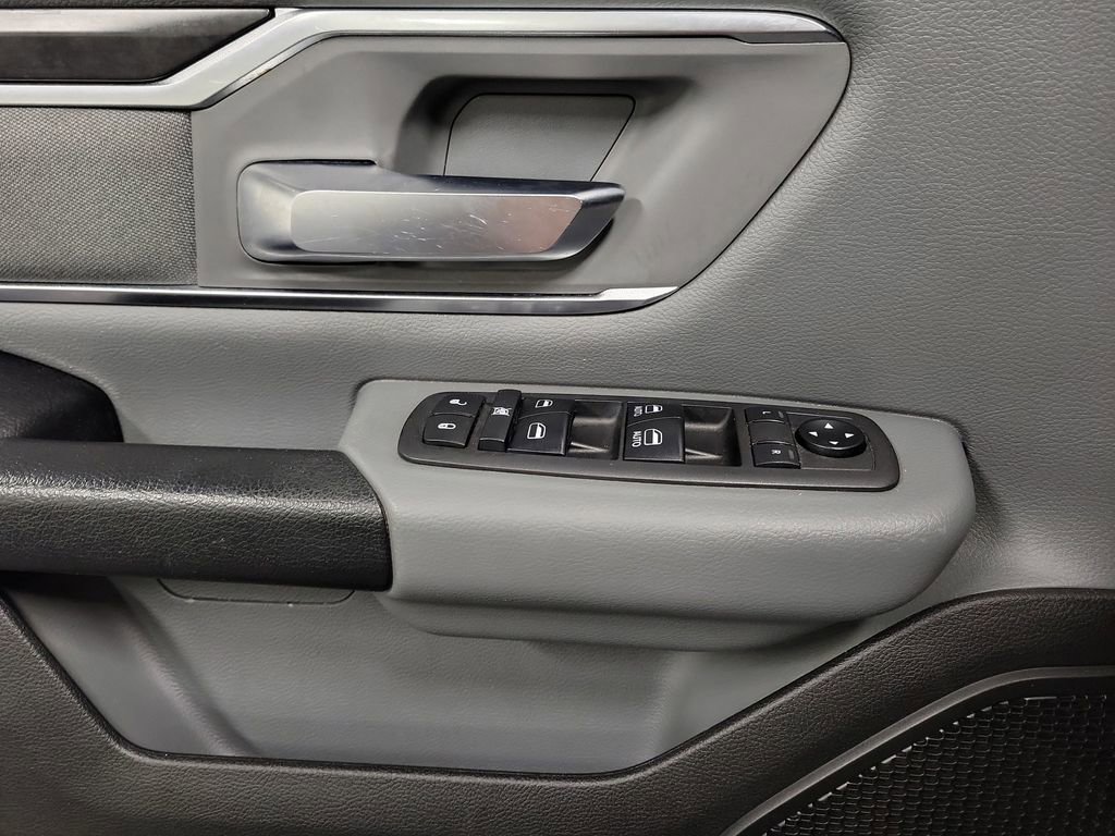 Used 2019 RAM 1500 Big Horn image 22