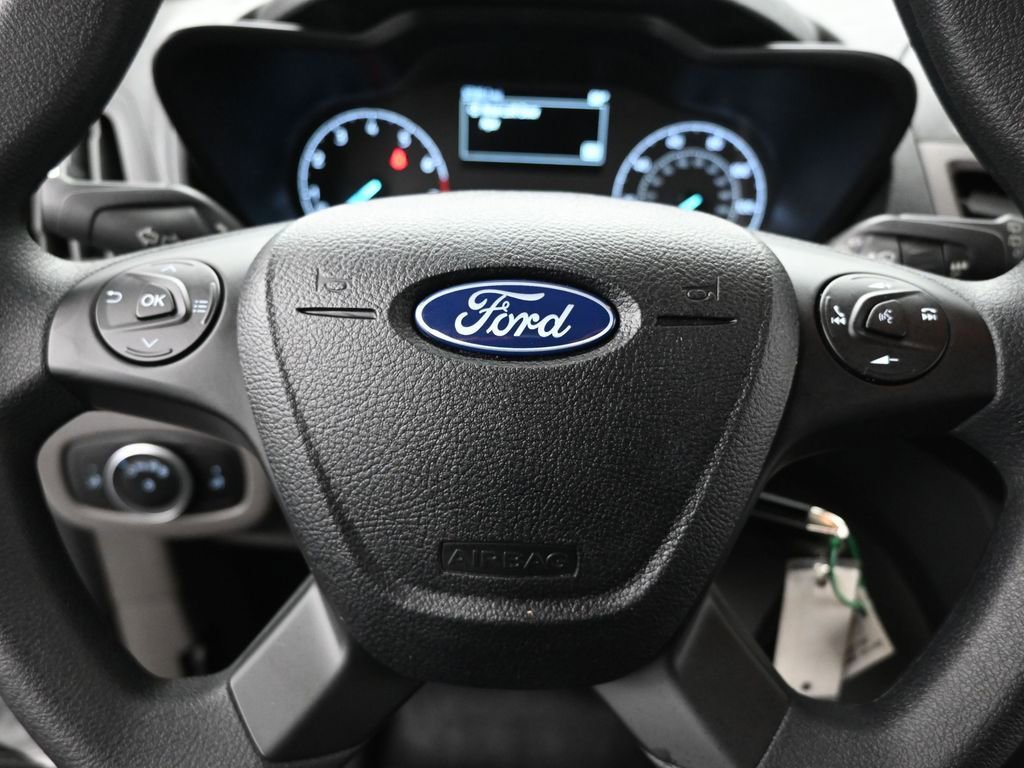 Used 2023 Ford Transit Connect XL image 11