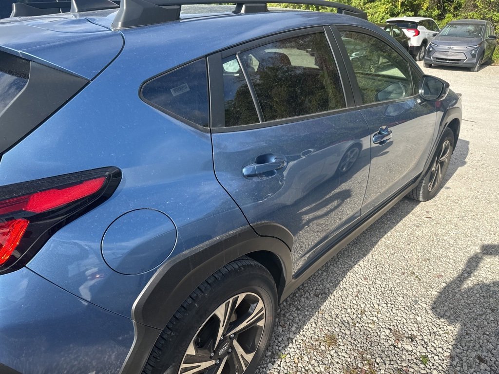 Used 2024 Subaru Crosstrek 2.0i Premium image 4
