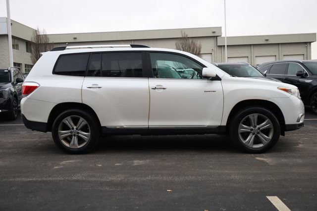 Used 2013 Toyota Highlander Limited image 4