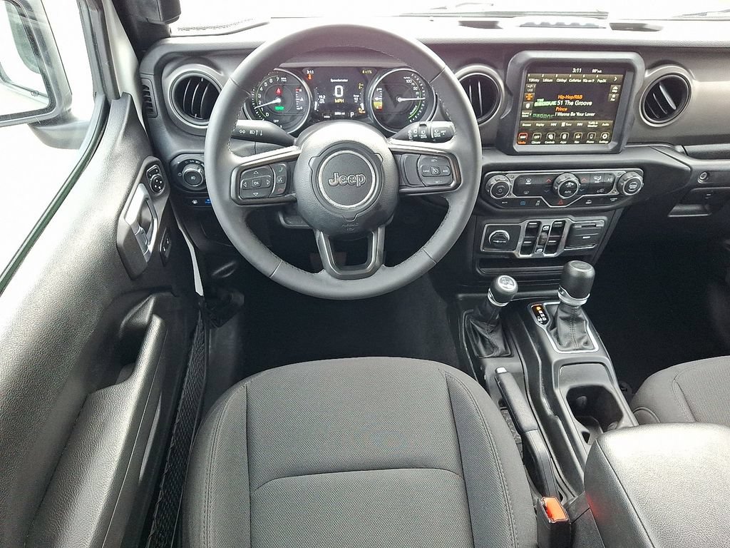 Used 2023 Jeep Wrangler Unlimited w/ 8.4" Radio Group AWD/4WD image 12
