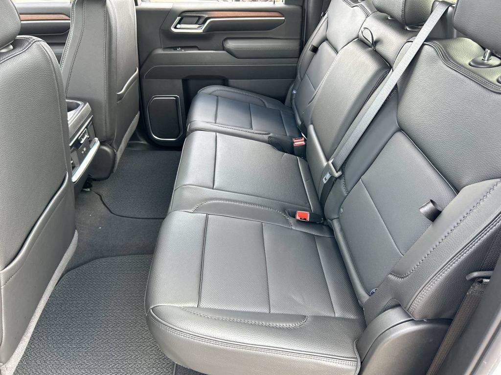 New 2026 GMC Sierra 2500 Denali w/ Denali Reserve Package AWD/4WD image 26