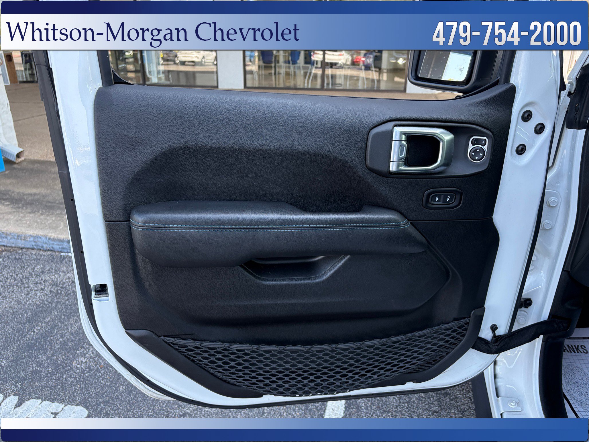 Used 2022 Jeep Wrangler Unlimited Rubicon 4xe w/ Cold Weather Group AWD/4WD image 16