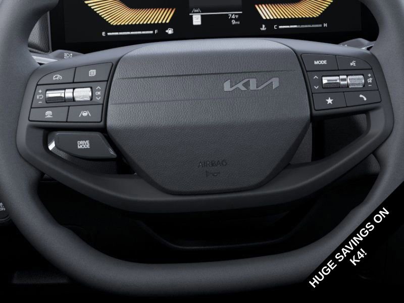 New 2025 Kia K4 LXS image 22