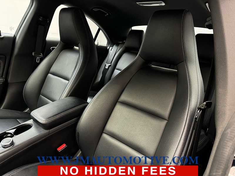 Used 2018 Mercedes-Benz CLA 250 4MATIC image 13