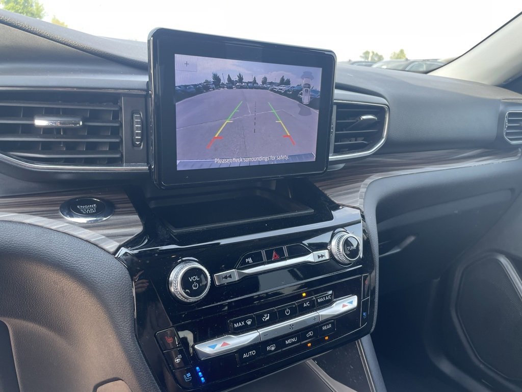 Used 2023 Ford Explorer Limited image 14