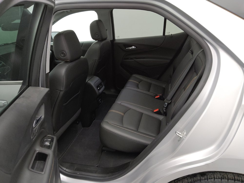 Used 2022 Chevrolet Equinox Premier image 18