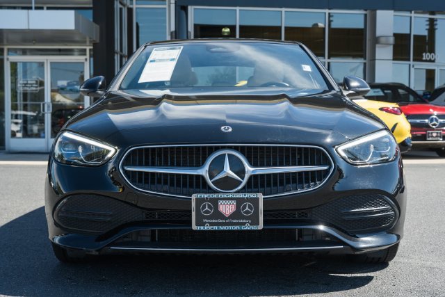 Used 2023 Mercedes-Benz C 300 4MATIC Sedan image 2