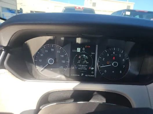 Used 2019 Land Rover Range Rover Velar S image 14